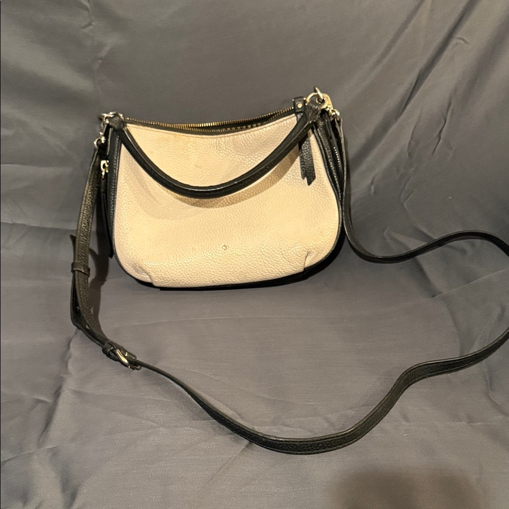 Kate Spade Elegant Cream and Black Women's Bag